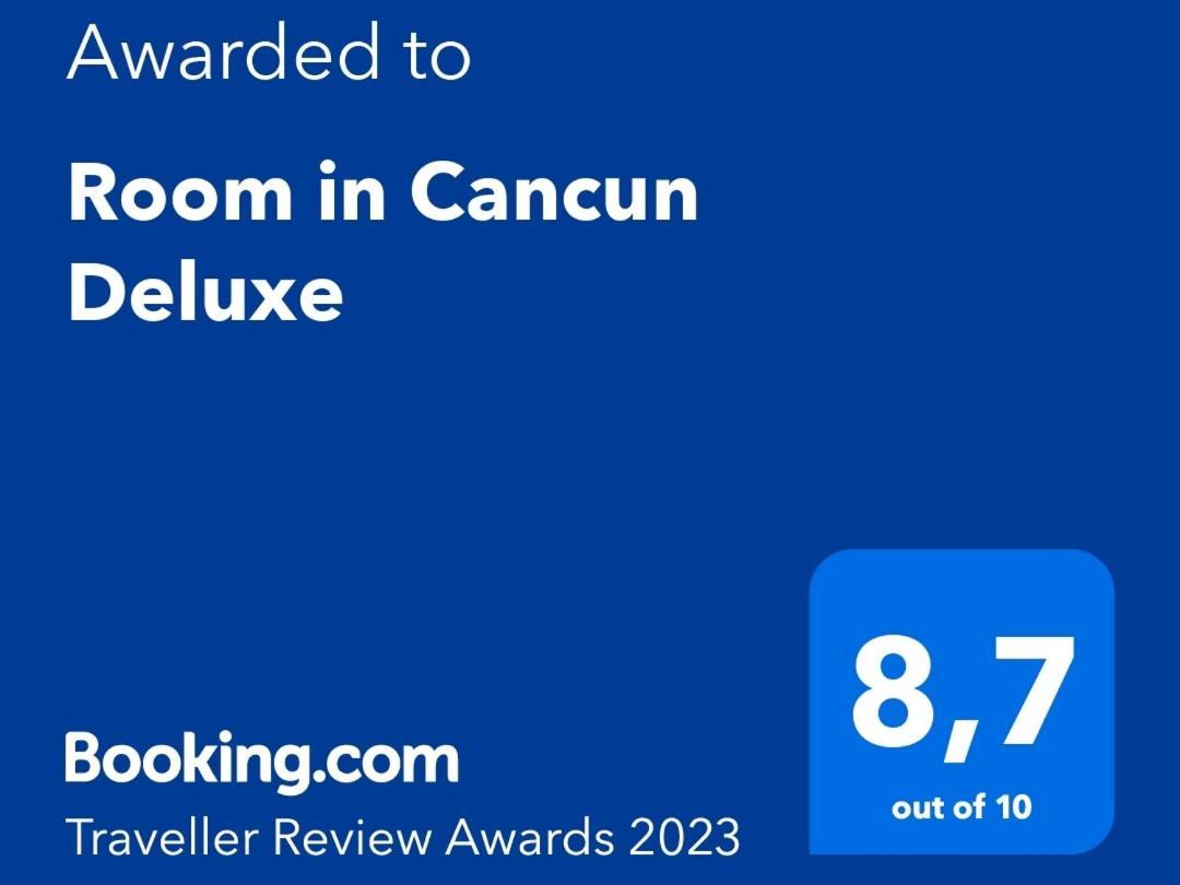 Room In Cancun Stadium Kültér fotó