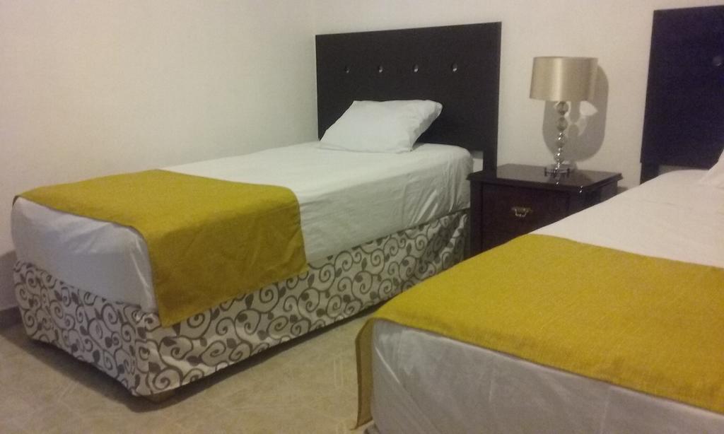 Room In Cancun Stadium Kültér fotó