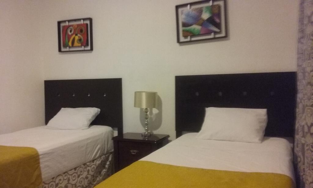 Room In Cancun Stadium Kültér fotó