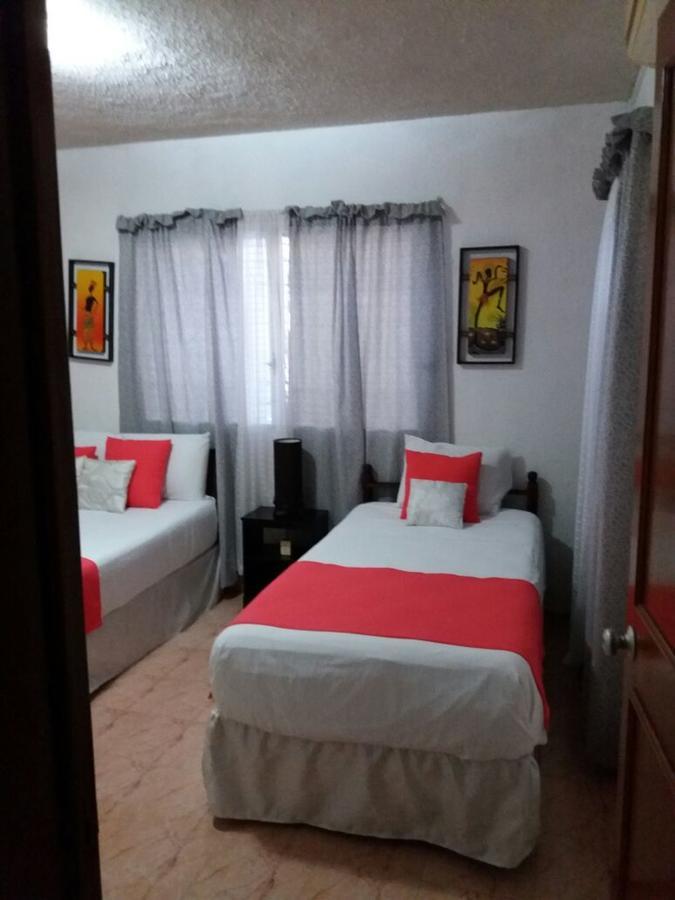 Room In Cancun Stadium Kültér fotó